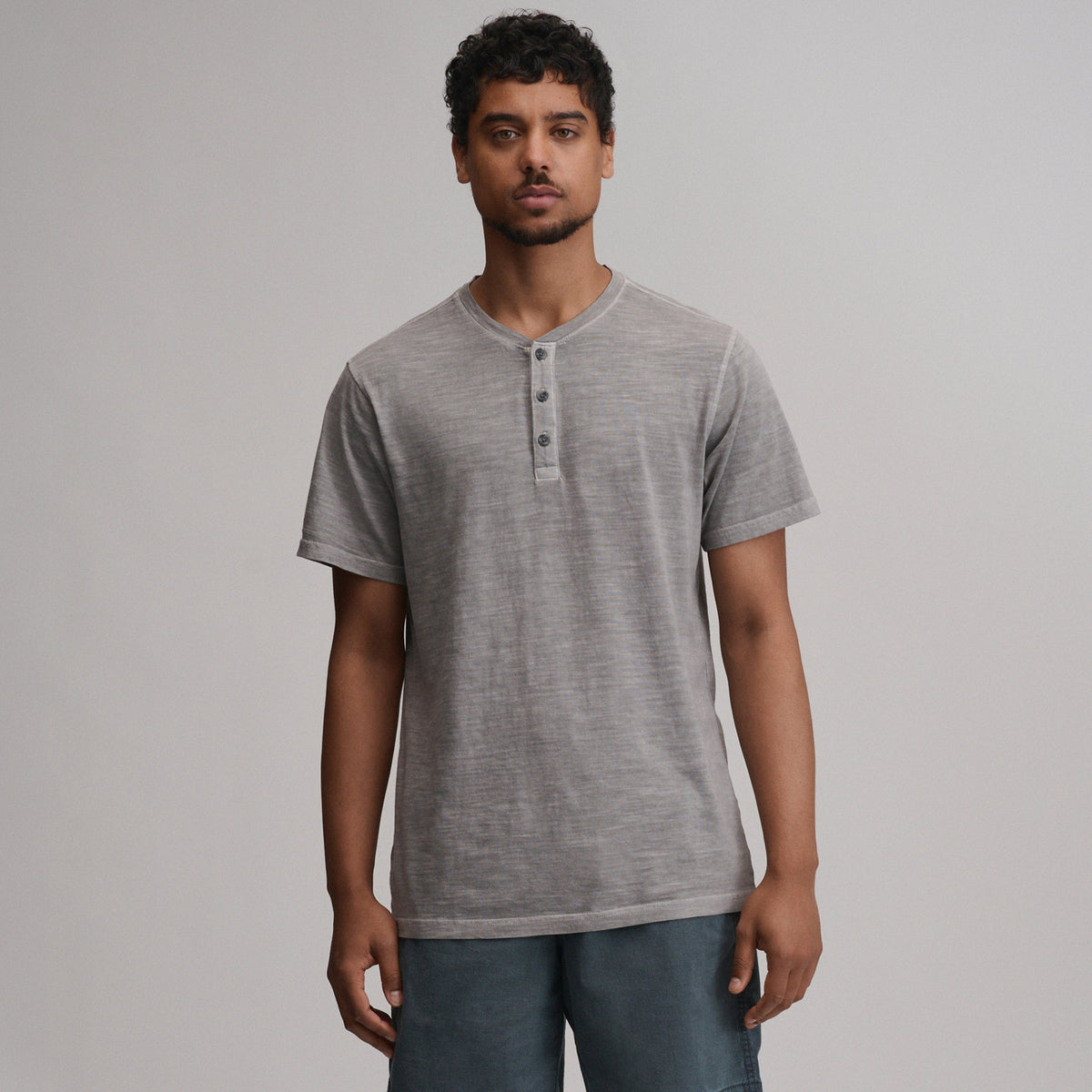 Men's Short-Sleeve Sunwashed Cotton Henley