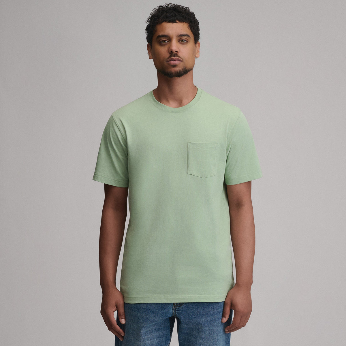 Men's Legend Wash 100% Cotton Short-Sleeve Pocket T-Shirt