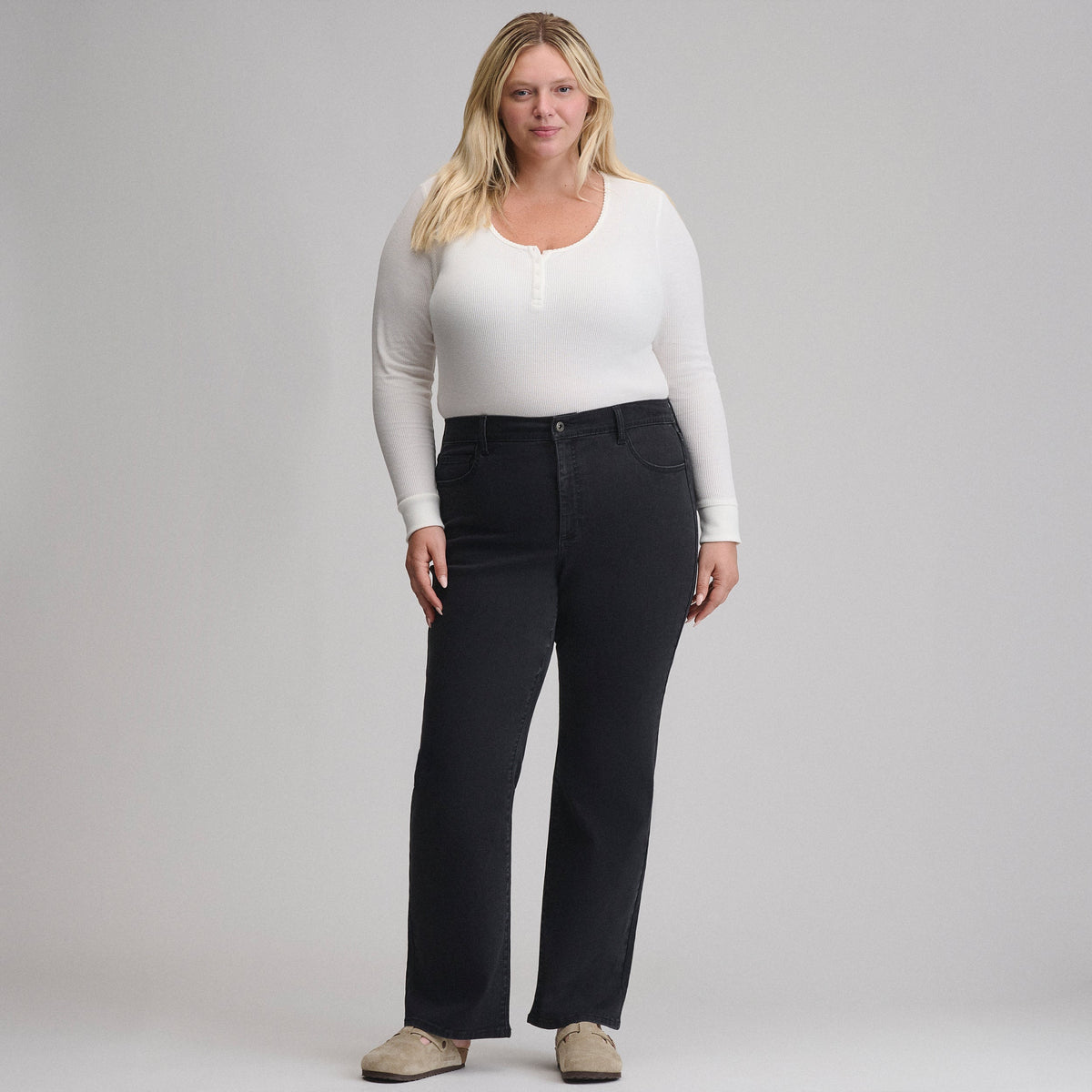 Women's Venture Stretch High-Rise Bootcut Jeans