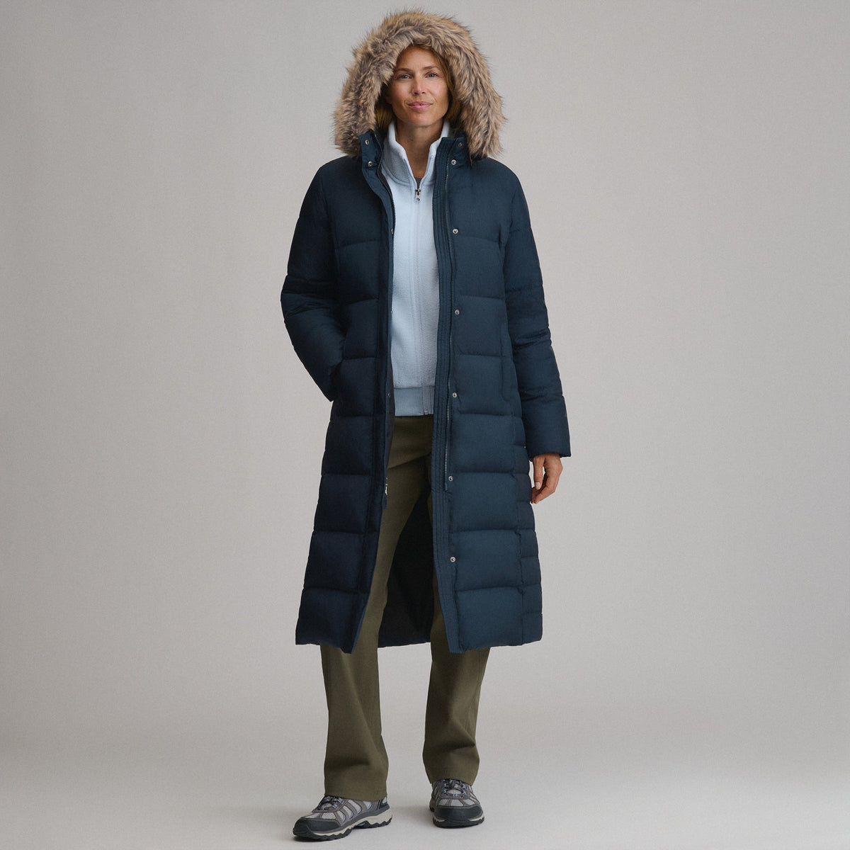 Women's Lodge Down Duffle Jacket