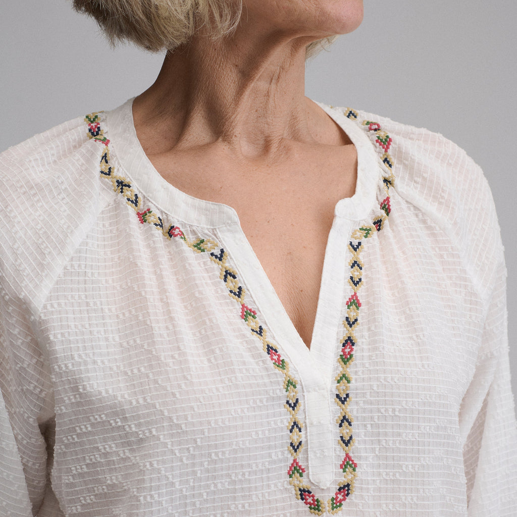 Women's Long-Sleeve Split-Neck Popover