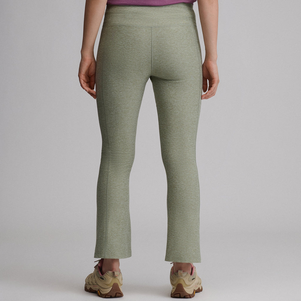 Women's Train Ascent Kick-Flare Pants