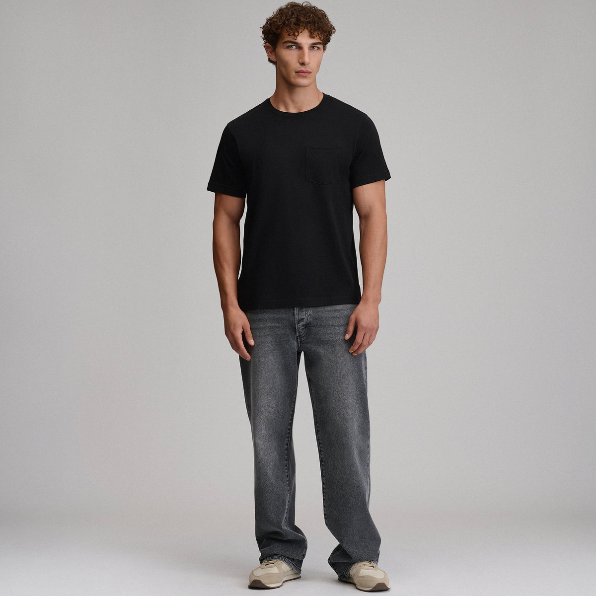 Men's Legend Wash 100% Cotton Short-Sleeve Pocket T-Shirt