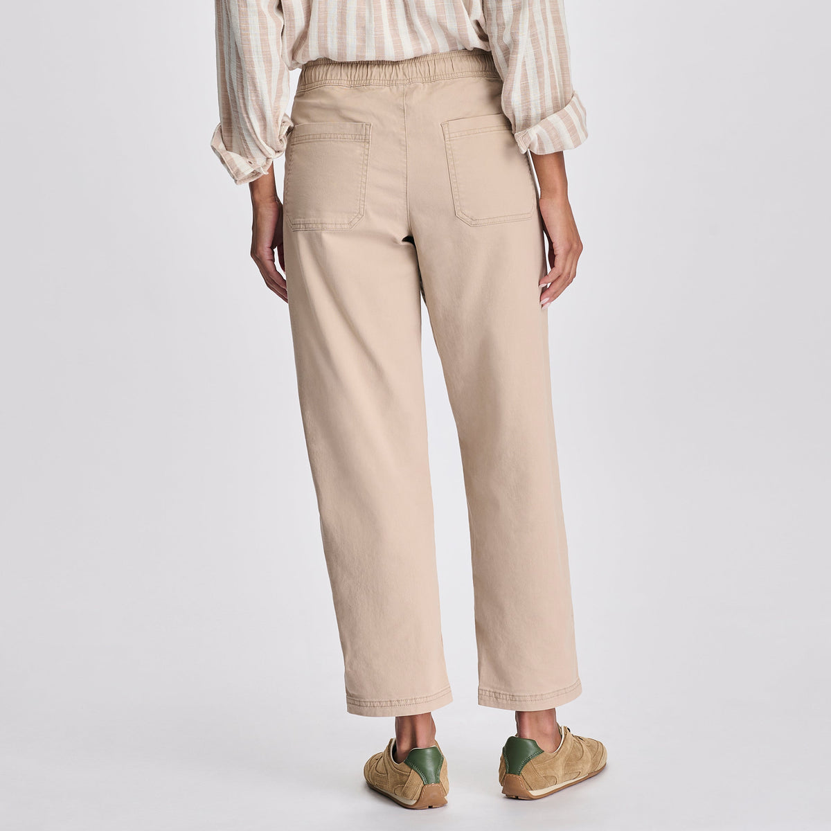 Women's Softened Legend Wash Tie Front Pants